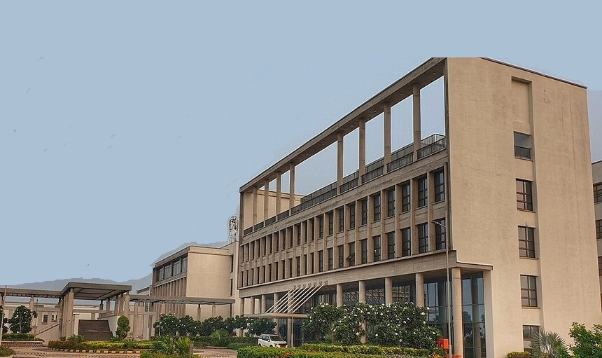 Management Quota Seats at IIM Raipur.